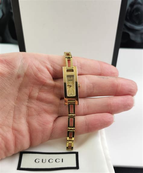 gucci 3900l gold watch